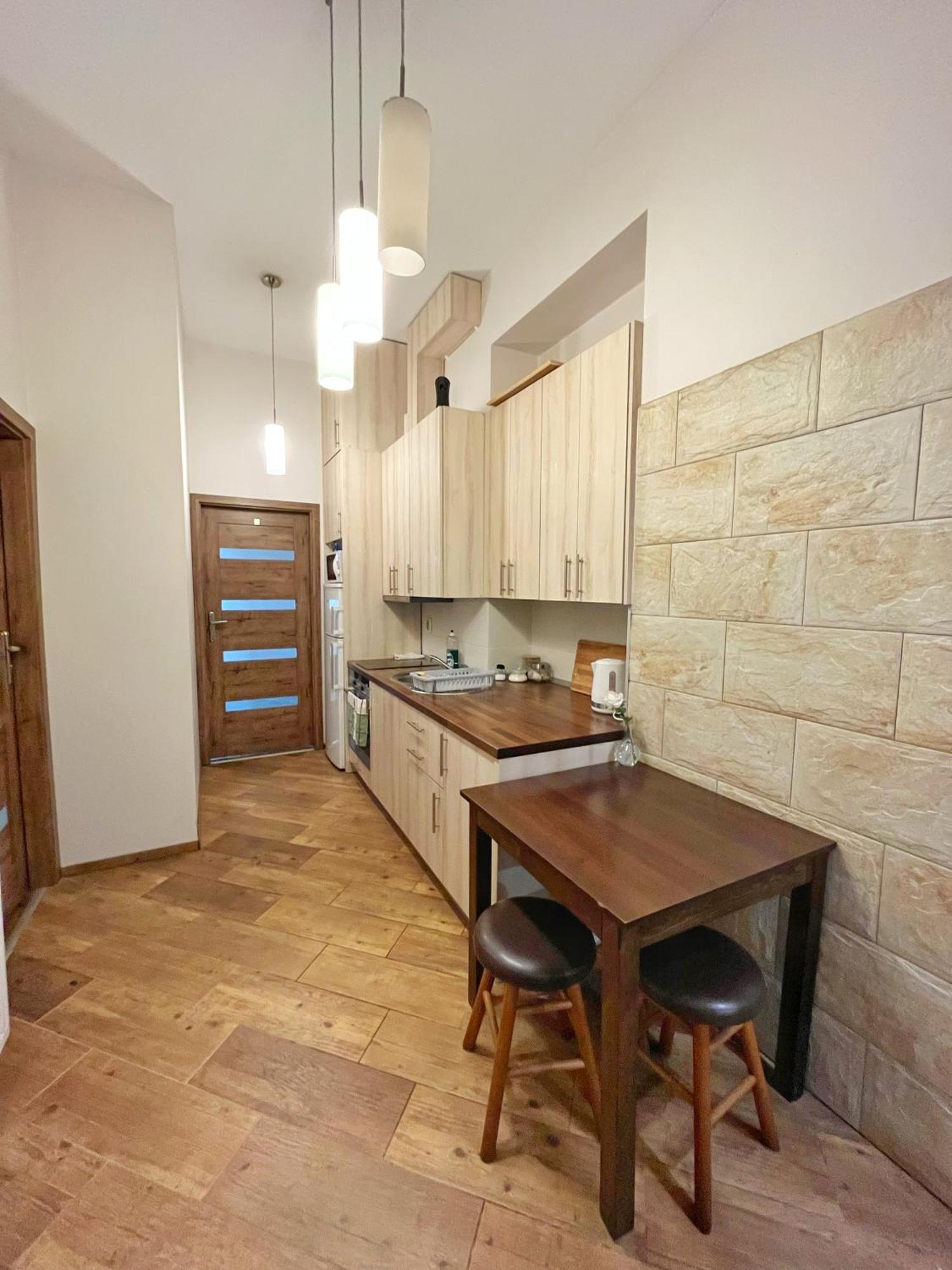 Cozy Rooms In Old Town And Wawel Krakow Bagian luar foto